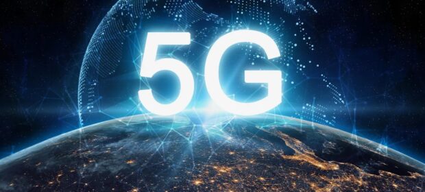 Az 5G technológia hatása az ipari automatizálásra és a jövő munkahelyeire